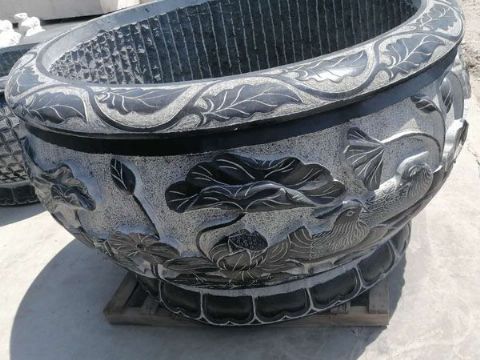 点击查看详细信息<br>标题：石缸石花盆 阅读次数：2183
