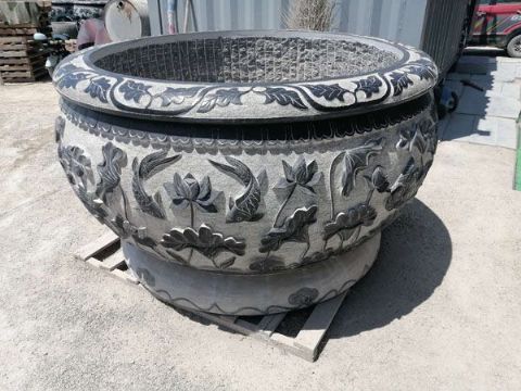 点击查看详细信息<br>标题：石缸石花盆 阅读次数：3012